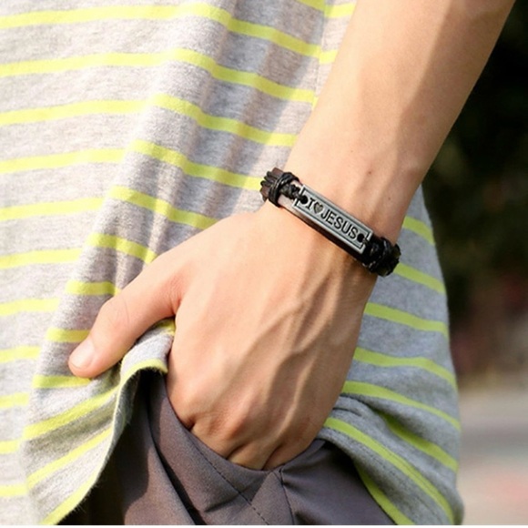 I Love Jesus Leather Metal Bracelet, Brown, Christian Faith Wristband - Picture 2 of 3